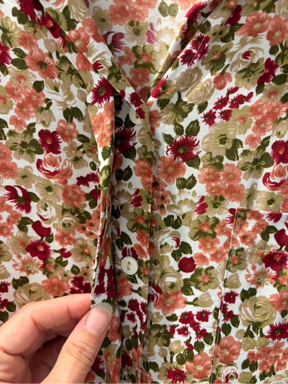 Bonita Floral Blouse | Romantic Botanical Viscose Button-Up Top Size 8 - Picture 4 of 5